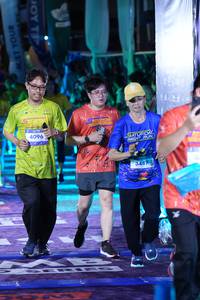 BIB: 4096, 3487
                            <button type="button" onclick="openModal(26224360)" class="btn btn-primary btn-sm float-right btn-popup" data-toggle="modal" data-target=".modal-high-quality">
                        <i class="fas fa-shopping-cart"></i> Add to Cart
                    </button>
                                            <button type="button" onclick="isThisMe(26224360, true)" class="btn btn-success btn-sm float-right btn-popup btn-isme hidden" data-toggle="tooltip" data-placement="bottom" title="นี่คือรูปของคุณใช่ไหม คลิกที่นี่เพื่อเอาเข้าอัลบั้ม">
                        <i class="fas fa-plus"></i> Add to album
                    </button>
                    <button type="button" onclick="isThisMe(26224360, false)" class="btn btn-warning btn-sm float-right btn-popup btn-isnotme hidden">
                        <i class="fas fa-ban"></i> Remove from album
                    </button>